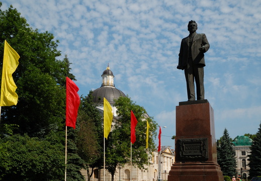 Памятники и мемориалы